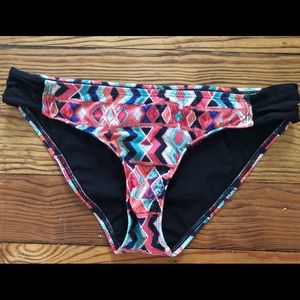 Ella Moss Geometric Pattern Bikini Bottom